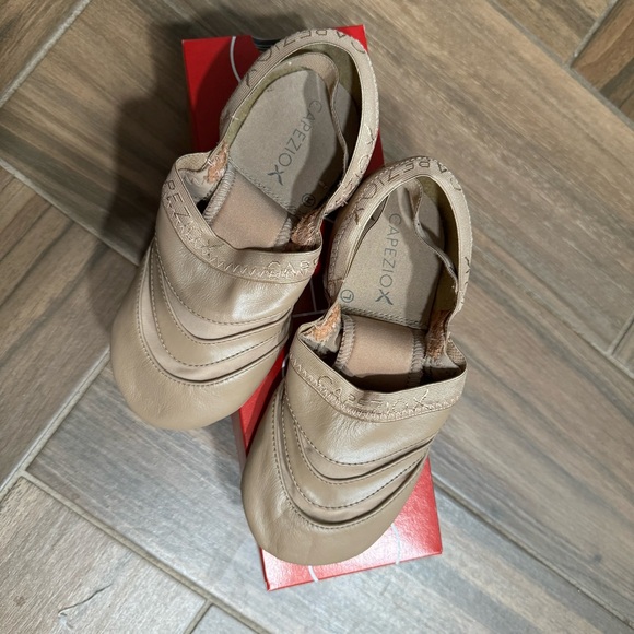 Capezio Freeform jazz/contemporary/lyrical shoes - Picture 2 of 8